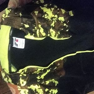 Russell XXL camo yellow hoodie